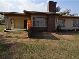 4 Bed House in Amajuba Park