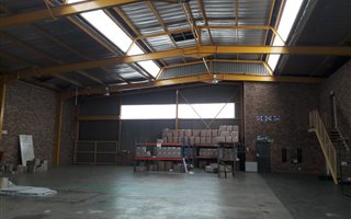1300 m² Industrial space in Robertville