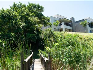 Apartment in Palm Lakes Estate