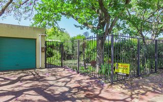 3 Bedroom House in Denneburg