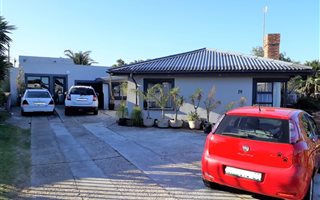 312 m² Commercial space in Newton Park