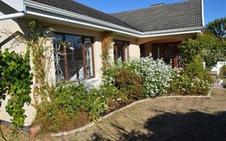 3 Bedroom House in Plumstead
