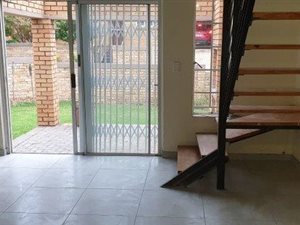 2 Bed Townhouse in Olivedale