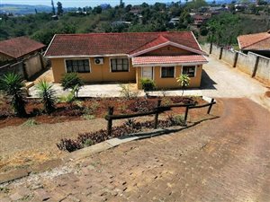 3 Bed House in Everest Heights