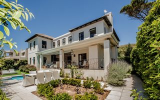 4 Bedroom House in Silvertree Estate