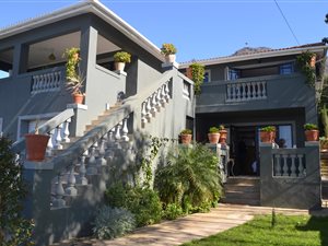 3 Bed House in Riebeek West