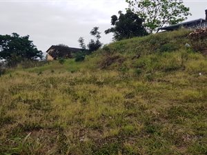 664 m² Land available in Clare Hills