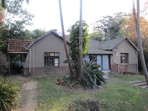 4 Bed House in Blackridge