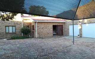 4 Bedroom House in Vredendal