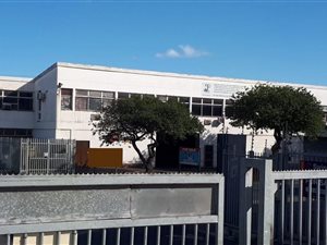 1900 m² Commercial space in Epping