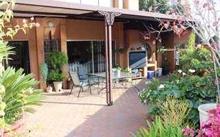 3 Bedroom Duplex in Wierda Park