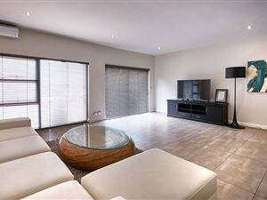 4 Bed House in Strathavon