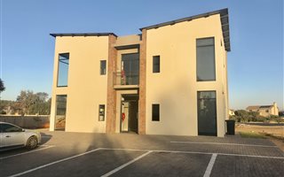 250 m² Commercial space in Tijger Valley and surrounds