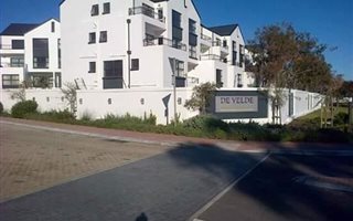 2 Bedroom Apartment in Helderberg Estate