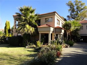5 Bed House in Northdene