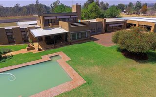 2.5 ha Farm in Tedderfield