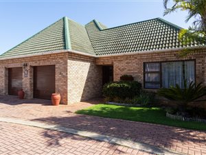 3 Bed Townhouse in Summerstrand