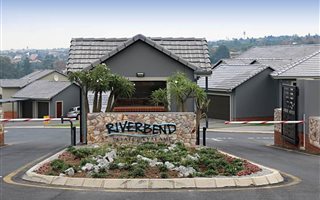 4 Bedroom House in Kyalami