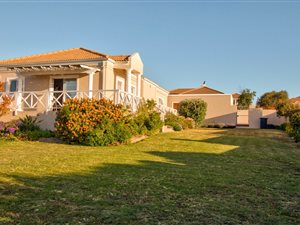 3 Bed House in Capri