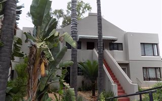 2 Bedroom Apartment in Eastwood