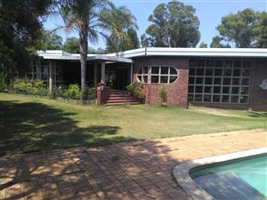 590 m² Farm in Mnandi AH