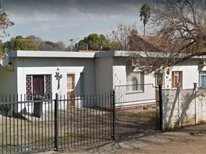 3 Bed House in Daspoort