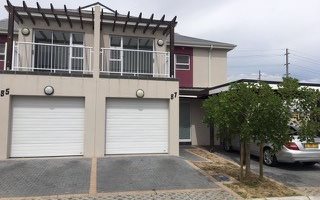 3 Bedroom House in Buh Rein Estate