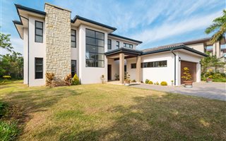 4 Bedroom House in Brettenwood Coastal Estate