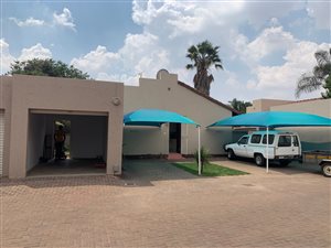 3 Bed Simplex in Glen Marais