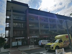 1 Bed Apartment in New Town Centre (Gateway)