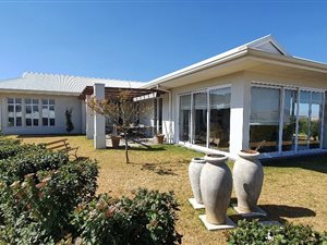 3 Bed House in Lions River
