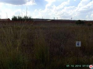 900 m² Land available in Bronkhorstbaai