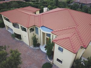 5 Bed House in Irene Glen Estate