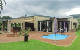 4 Bedroom House in Victoria Country Club Estate