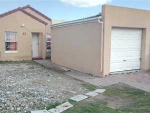 3 Bed House in Broadlands