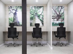 154 m² Office Space in Ottery