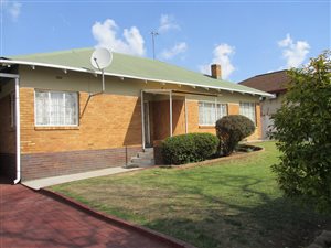 3 Bed House in Roseacre