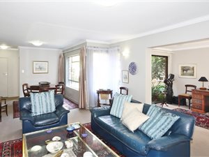 2 Bed Townhouse in Rosebank