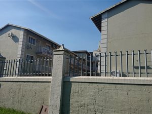 3 Bed Apartment in Stanger Central