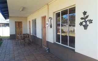 0.5 Bedroom Apartment in Potchefstroom Central