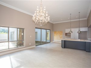5 Bed Townhouse in Vierlanden