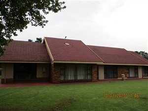 5 Bed House in Three Rivers