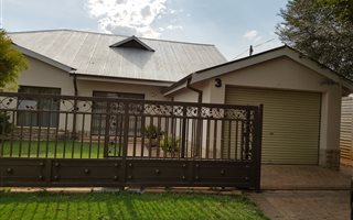 3 Bedroom House in Potchefstroom Central