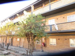 2 Bed Flat in Vanderbijlpark CW5