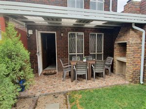 2 Bed House in Dayanglen