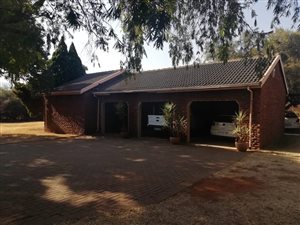 12.9 ha Farm in Hartbeespoort Dam