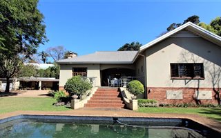 3 Bedroom House in Wembley