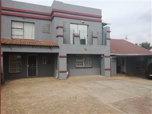 3 Bed House in Eldorado Park