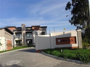 2 Bed Apartment in Pinelands