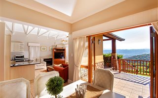 2 Bedroom House in Pezula Golf Estate